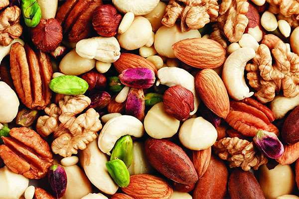 Eat Nuts for Healthy Diet