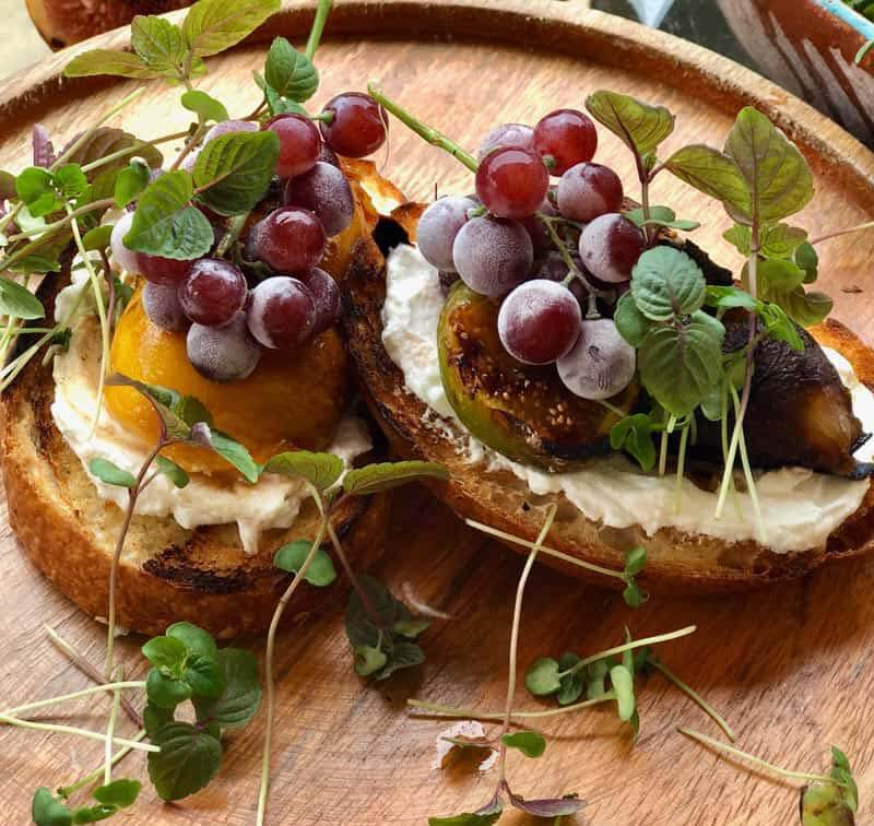 Grapes Paired with Microgreens